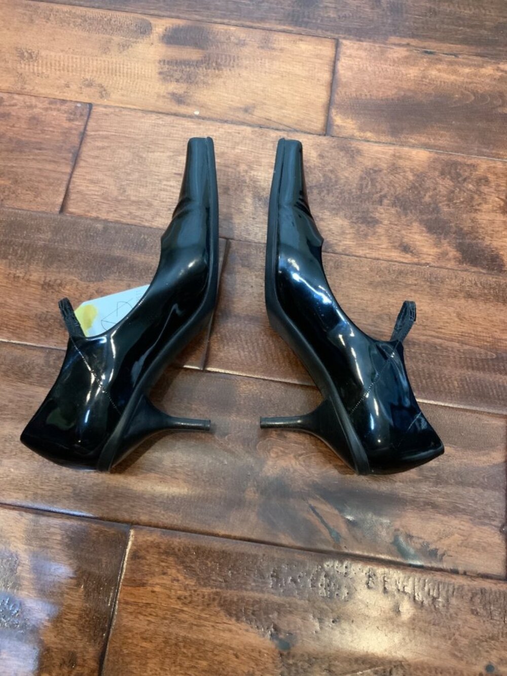 Prada Black Patent Leather Mary Jane Kitten Heels Size 8 | 38 - Picture 5 of 7